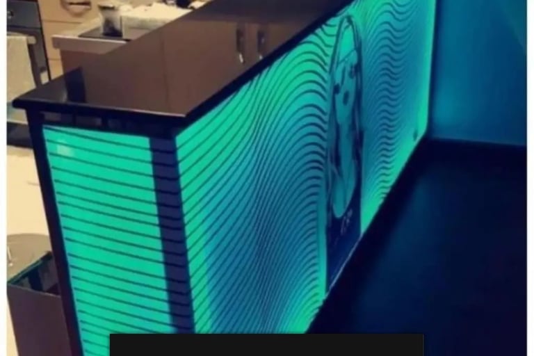 تركيب لوحات مضيئة بالدمام 0559854881 تفصيل لوحات مضيئة في الخبر والقطيف وسيهات الجبيل الأحساء العزيز