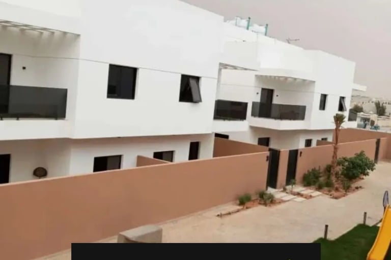 معلم اصباغ الدمام ت: 0559854881 اصباغ جدران الخبر – مقاول اصباغ الشرقية