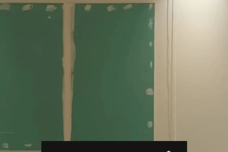 الرئيسية معرض اعمالنا الشرقية عازل صوت للشبابيك الشرقية 0559854881 عازل صوت لشبابيك الدمام الخ