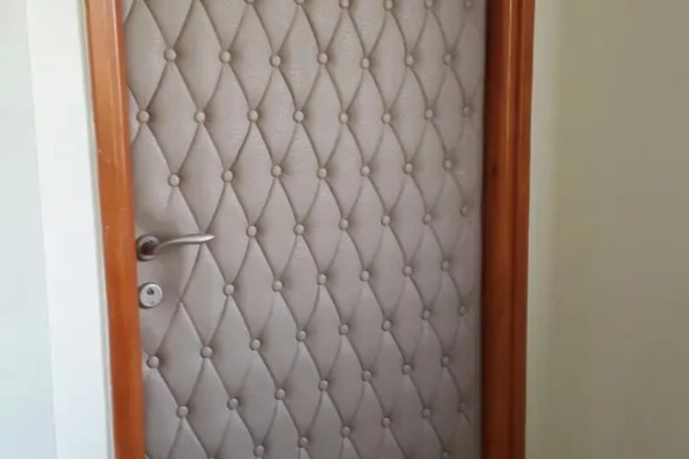 عازل صوت الخبر