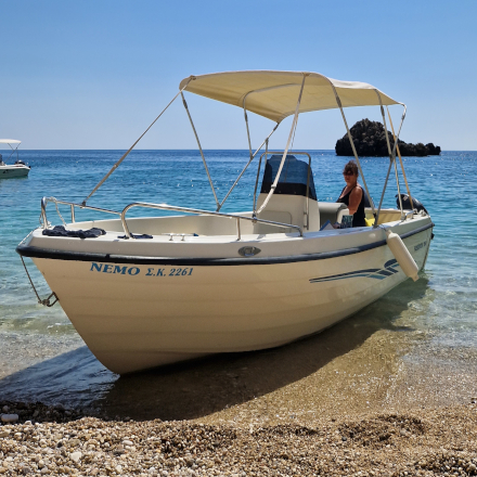 Capitano Boat rental Paleokastritsa Villa Olivia Corfu