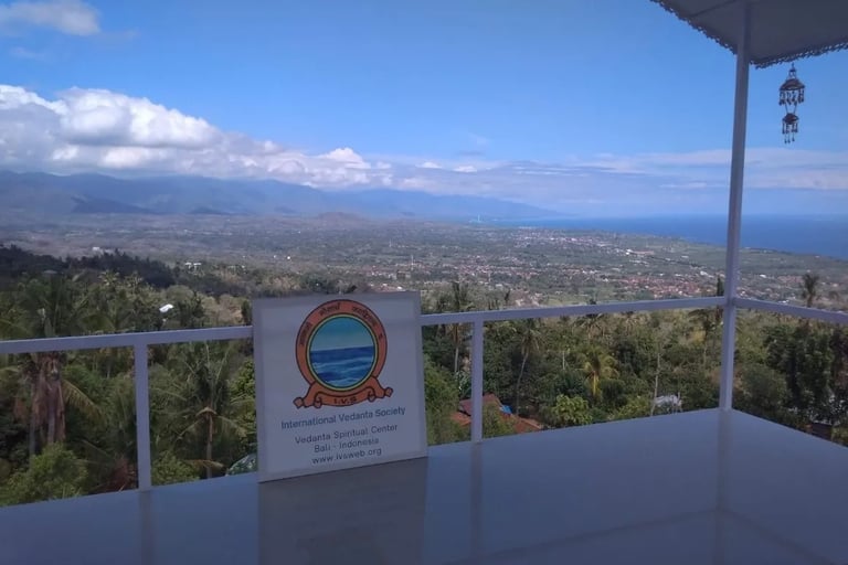 IVS Bali Ashram 