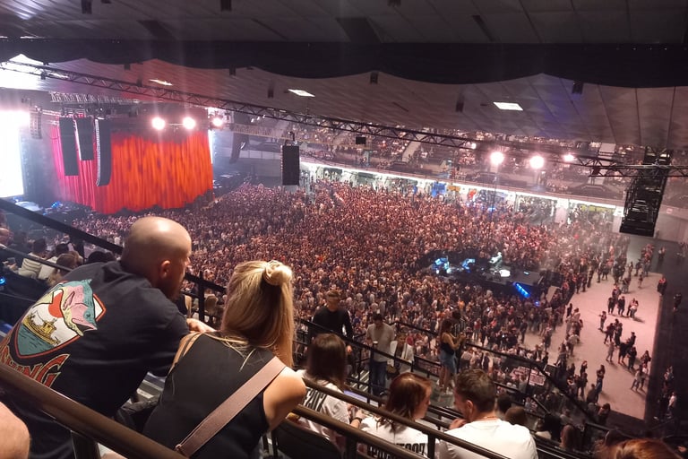 Konzert von Apache 207, Wiener Stadthalle, Mai 2024