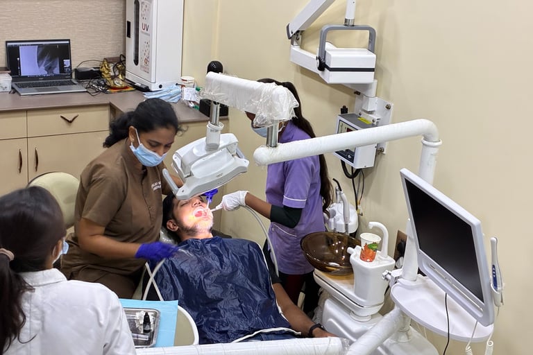 Reputed dentist in Wakad