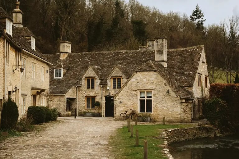 residence entourée d'une foret a la campagne