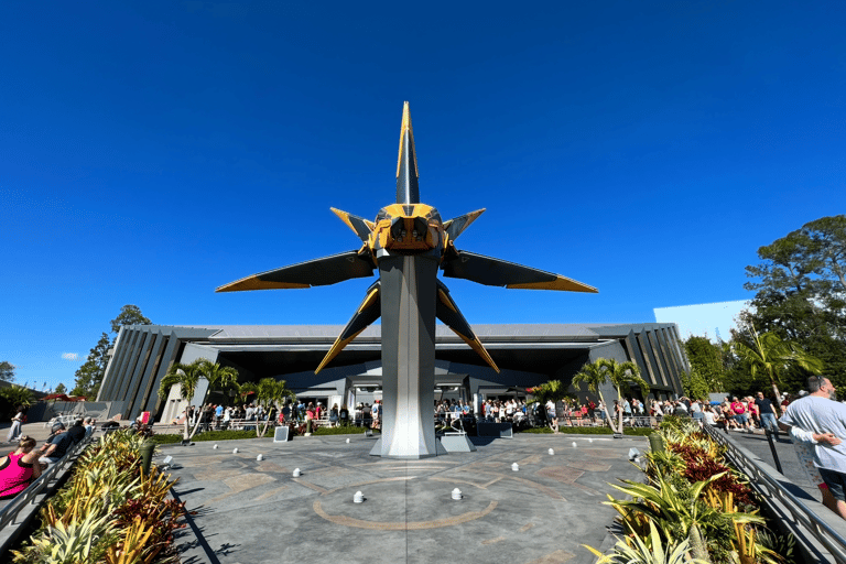 Guardians of the Galaxy: Cosmic Rewind en EPCOT, una montaña rusa con giros de 360 grados y una experiencia intergaláctica
