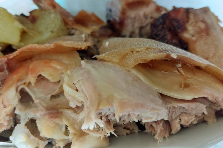 Miglior porceddu sardo a 15 km da Cannigione agriturismo Agrisole.