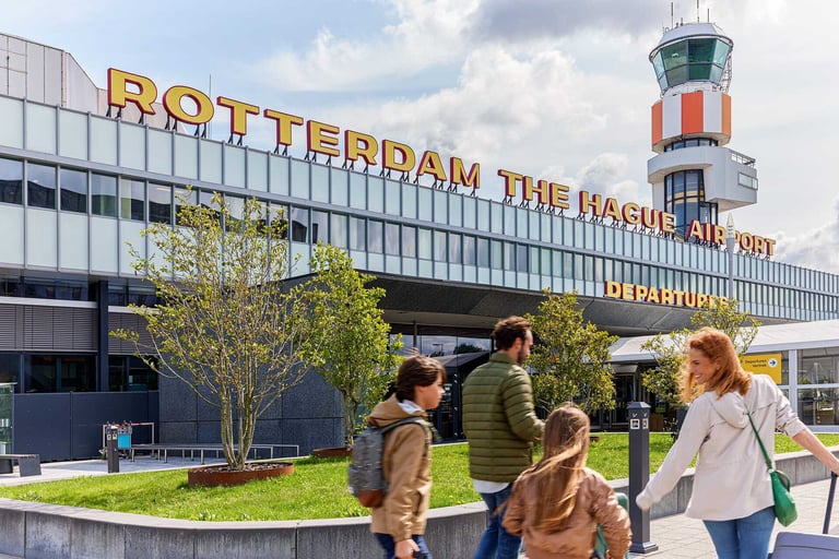 Taxi naar rotterdam airport voor vakantie