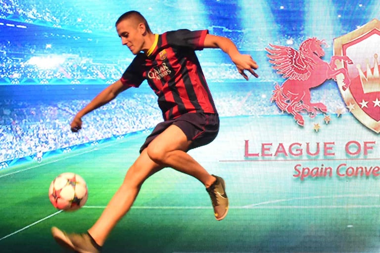 soccer freestyle jugglers in Barcelona