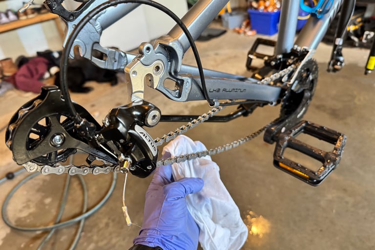 bike chain being degraded