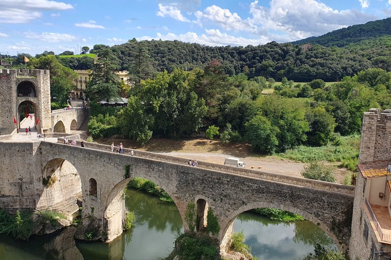 Le pont de Besalu