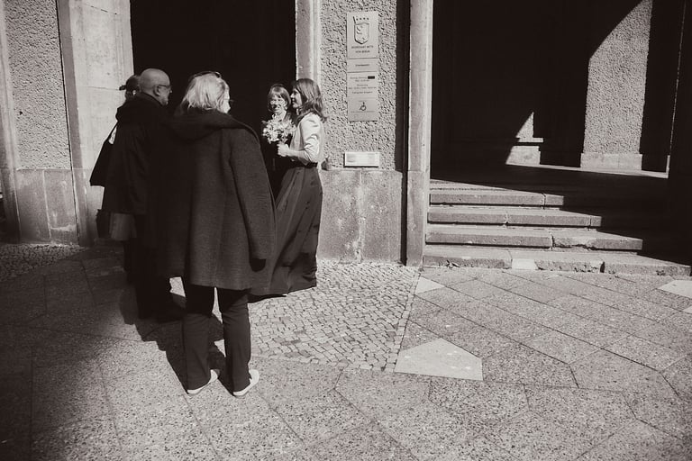 Guests waiting outside of the civil registry in Mitte.