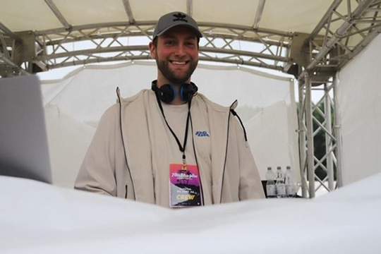 DJ Fabian Raumann am Badesee Düren