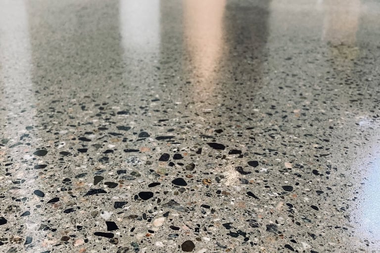 full aggregate exposure polished concrete floor