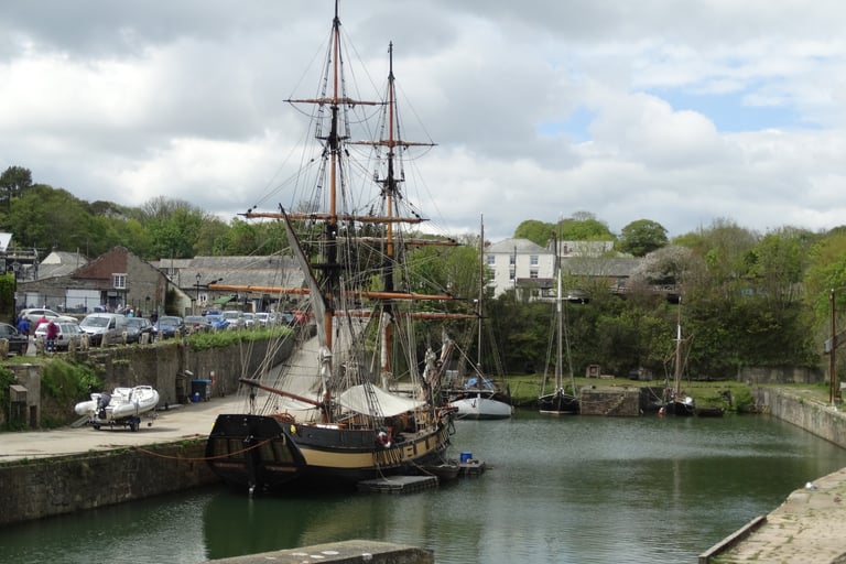 Charlestown / Shipwreck Museum