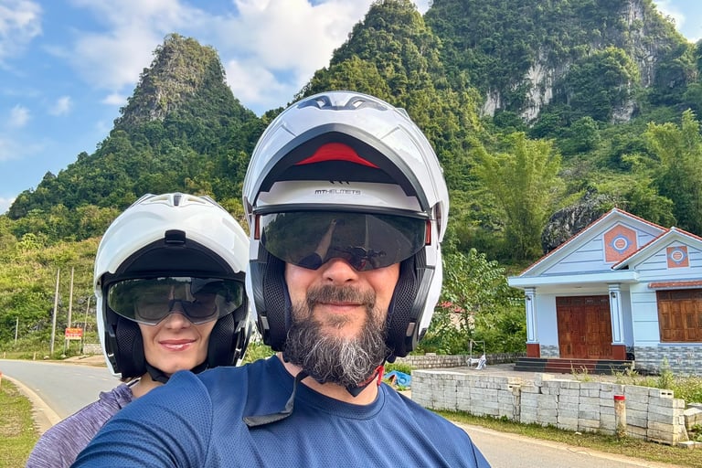 Kristijonas Kaikaris and Vilma Kaikariene, Vietnam