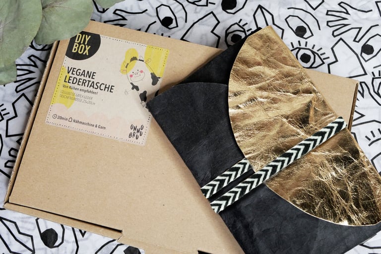 diy-box-veganes-leder-worskhop-leipzig-studio-bruu-platikfrei-nachhaltig