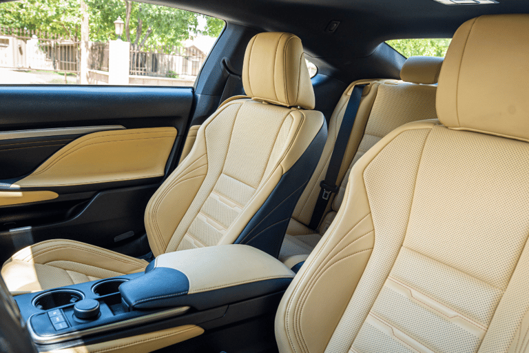 interieur cuir beige nettoyage