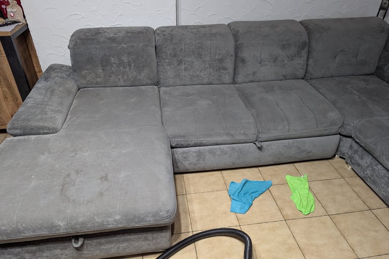 Photo avant nettoyage canapé