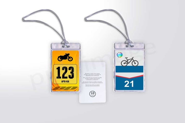 Crachás para motos e bikes