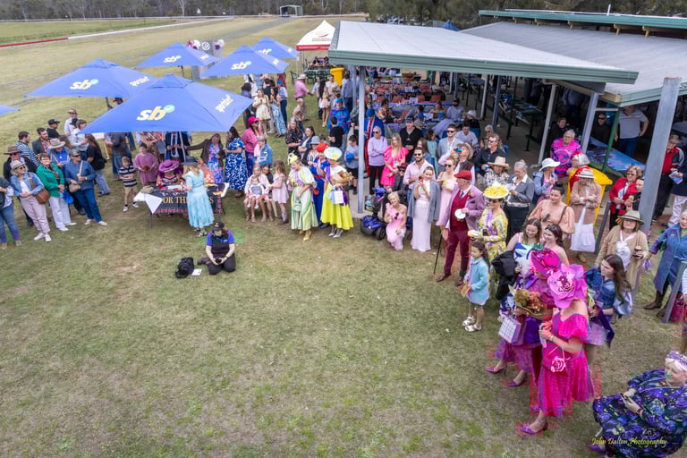 Crowd gathered at the races