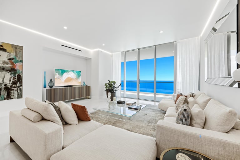 Photo of beautiful oceanfront apartment on Miami Beach