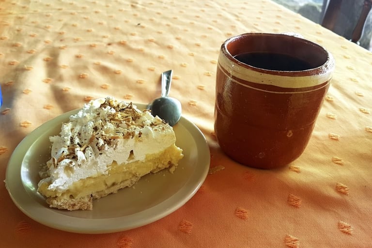 Restaurant Alejandro's Banana cream Pie