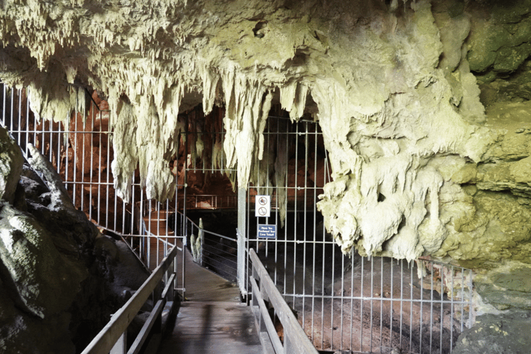 Mammoth Cave entrance