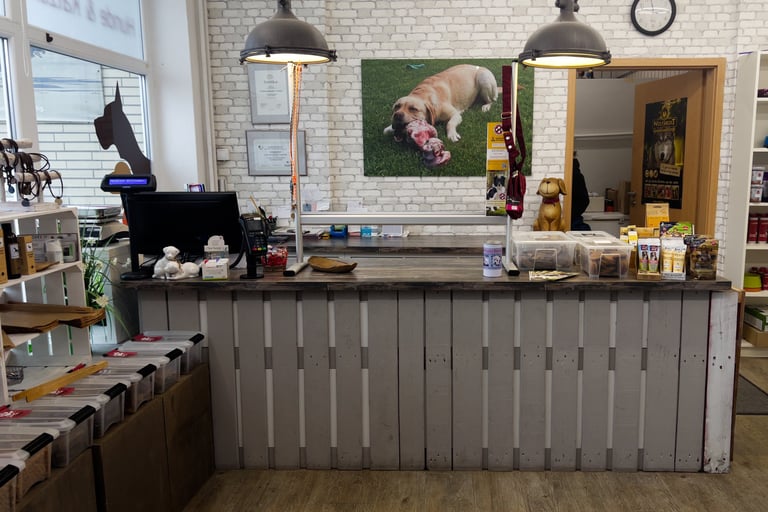 BARF und mehr in Ilsede | Innenansicht vom Laden