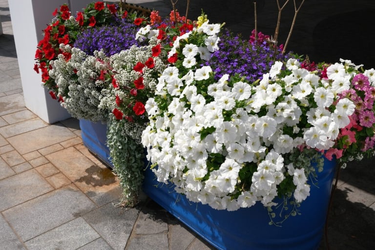 patriotic flower arrangement