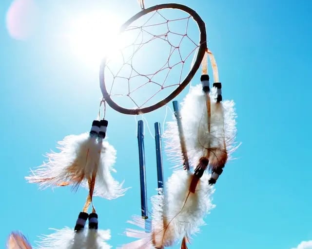 Dreamcatcher illustrating sleep and insomnia — sleep hypnotherapy, Hypnonaute Geneva