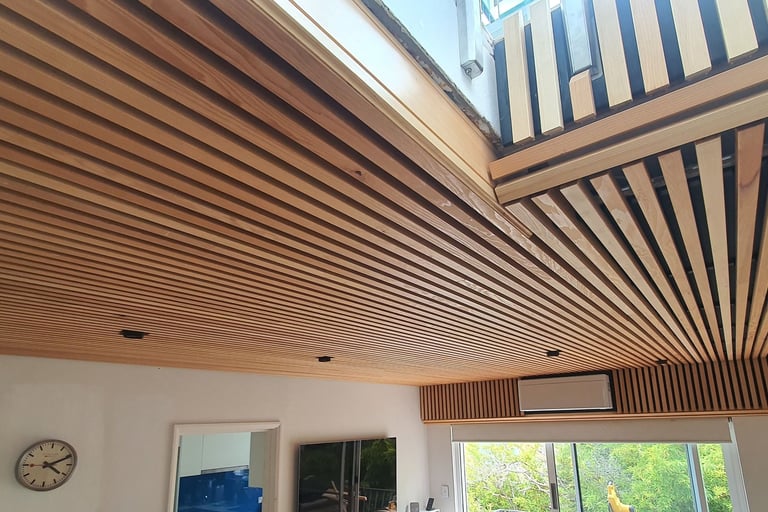 Austratus batten ceiling - Hemlock