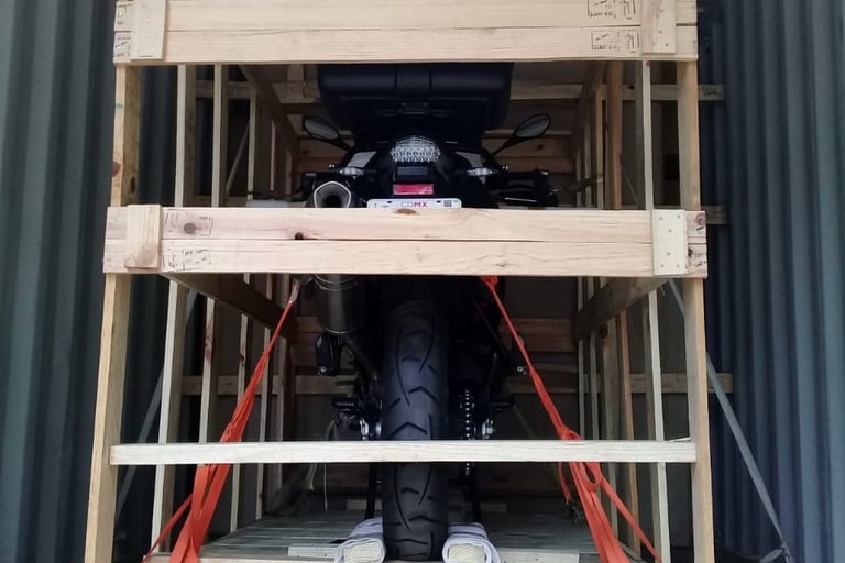 Empaque especial para exportación para motocicletas