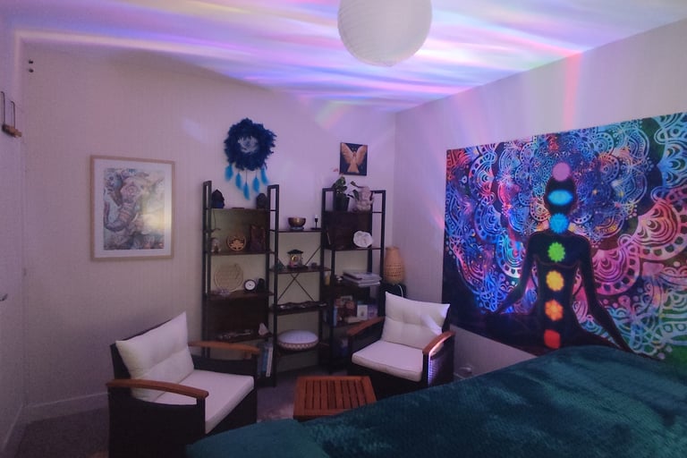 Cabinet de soins énergétiques à Désertines près de Montluçon, ambiance calme et apaisante.