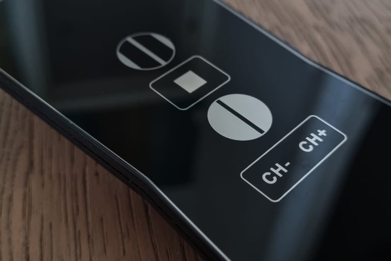 elektrinių karnizų sistemos nuotolinio valdymo pultelis