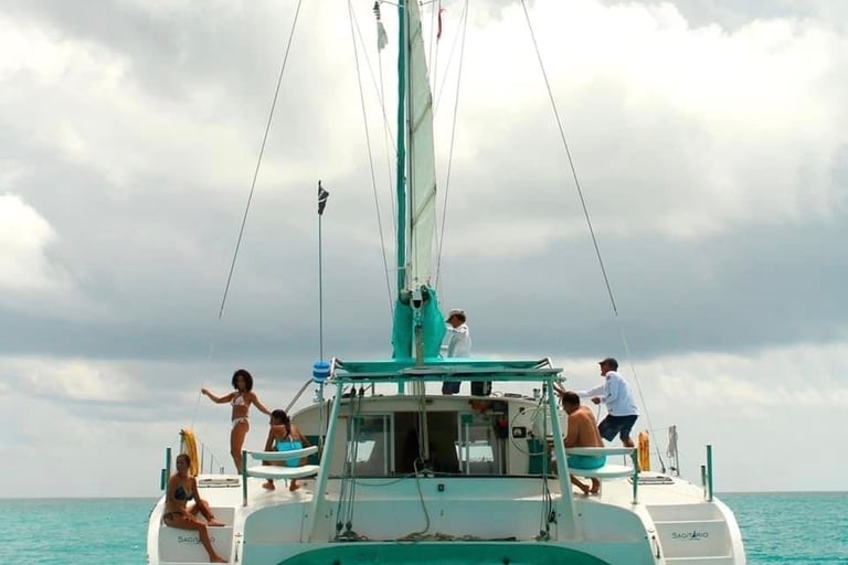catamaran rental cancun