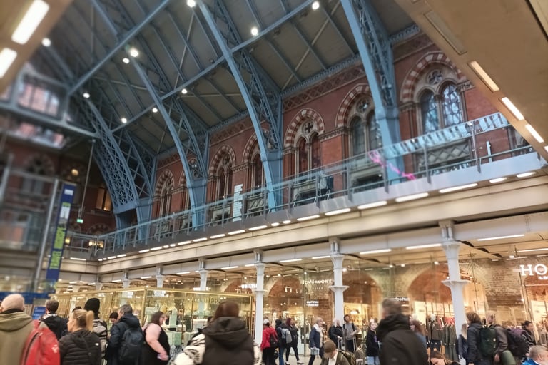 The concourse of St Pancras Station
