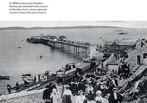 The tram departs Mumbes Head