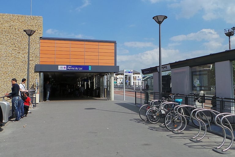 Transport Créteil métro ligne 8 RER D tramway