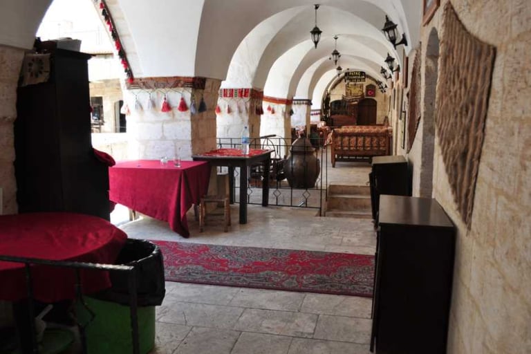 Mardin Tarihi Hanlar ve Çarşı Atmosferi