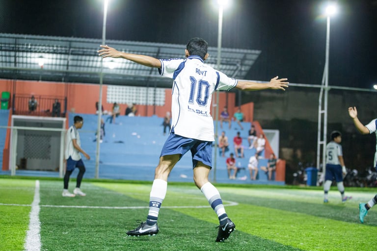 casco staff vs novief