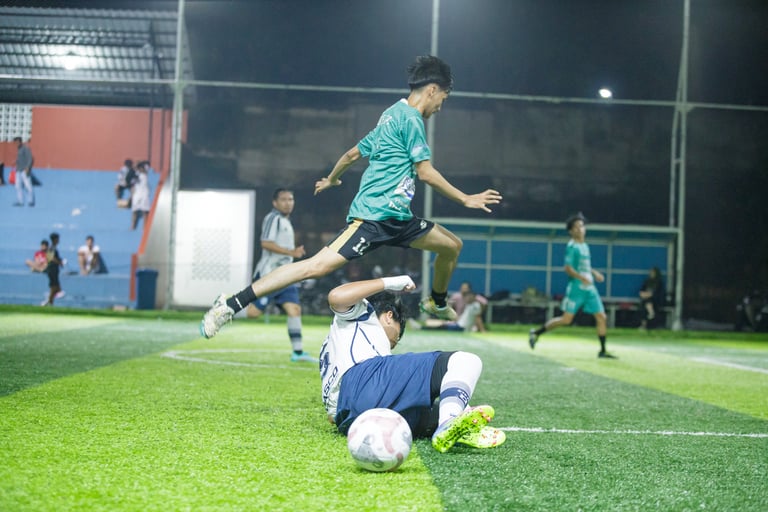 casco staff vs novief