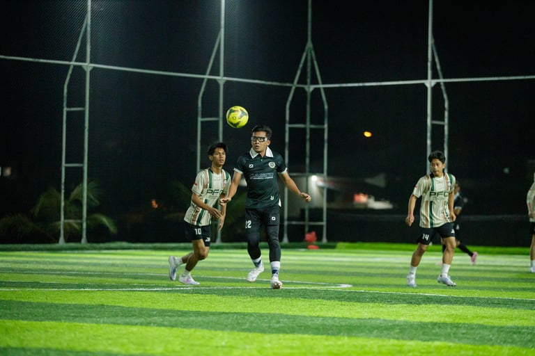 casco staff vs protech