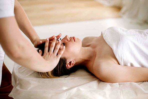 Strass Institut - Spa Prive - Jacuzzi - Soin visage - modelage