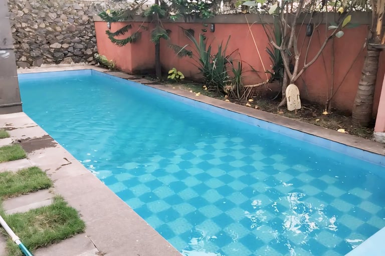 Kolam renang bautan dayanapool di Cimahi dengan desain menawan