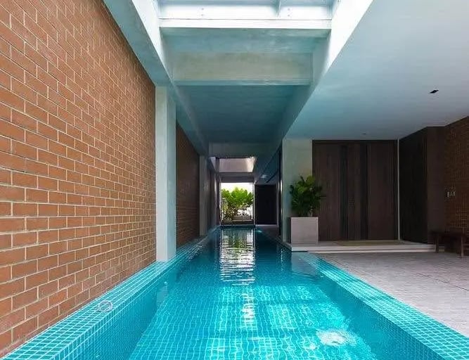 kolam renang minimalis cocok untuk lahan terbatas