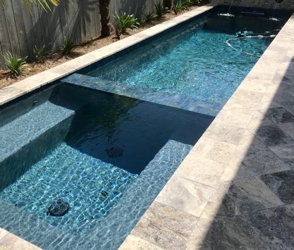 Kolam renang minimalis buatan dayanapool di banjar