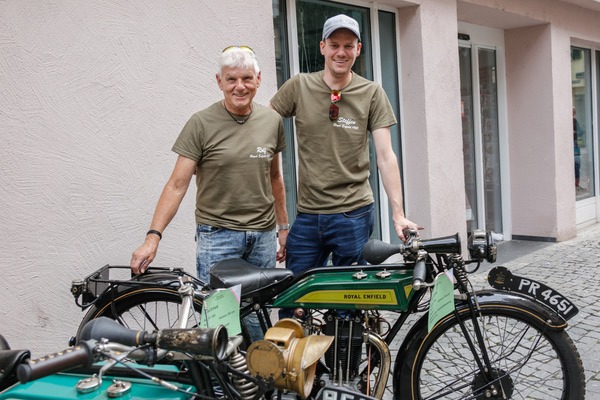 Teams Website enfieldmotorrad.de