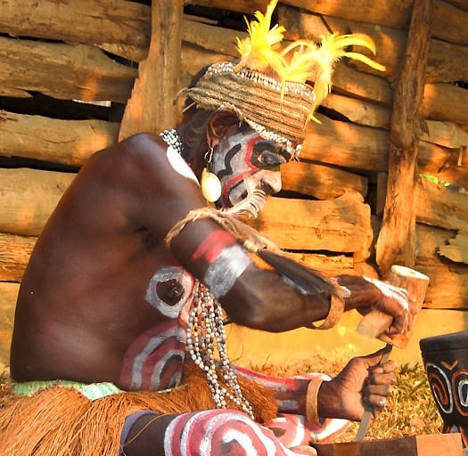 Wikipedia, Suku Asmat