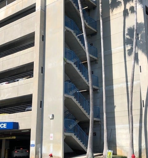 PARKING GARAGE PRESSURE CLEANING SERVICES 